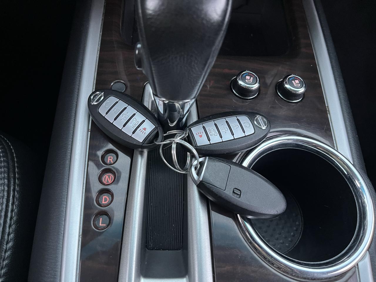 Nissan Pathfinder S 4WD 2014