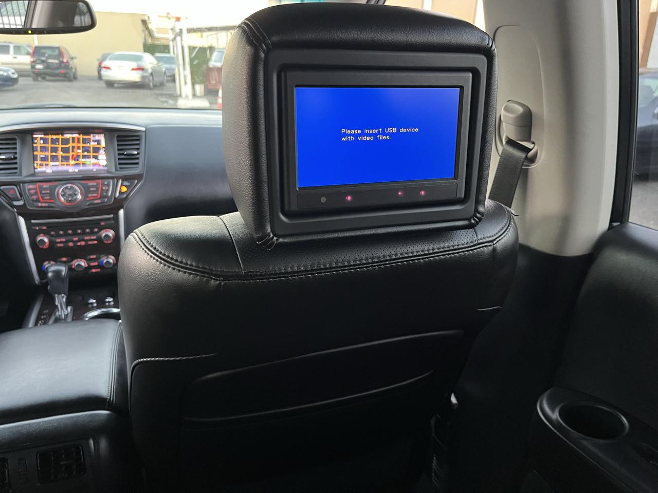 Nissan Pathfinder S 4WD 2014