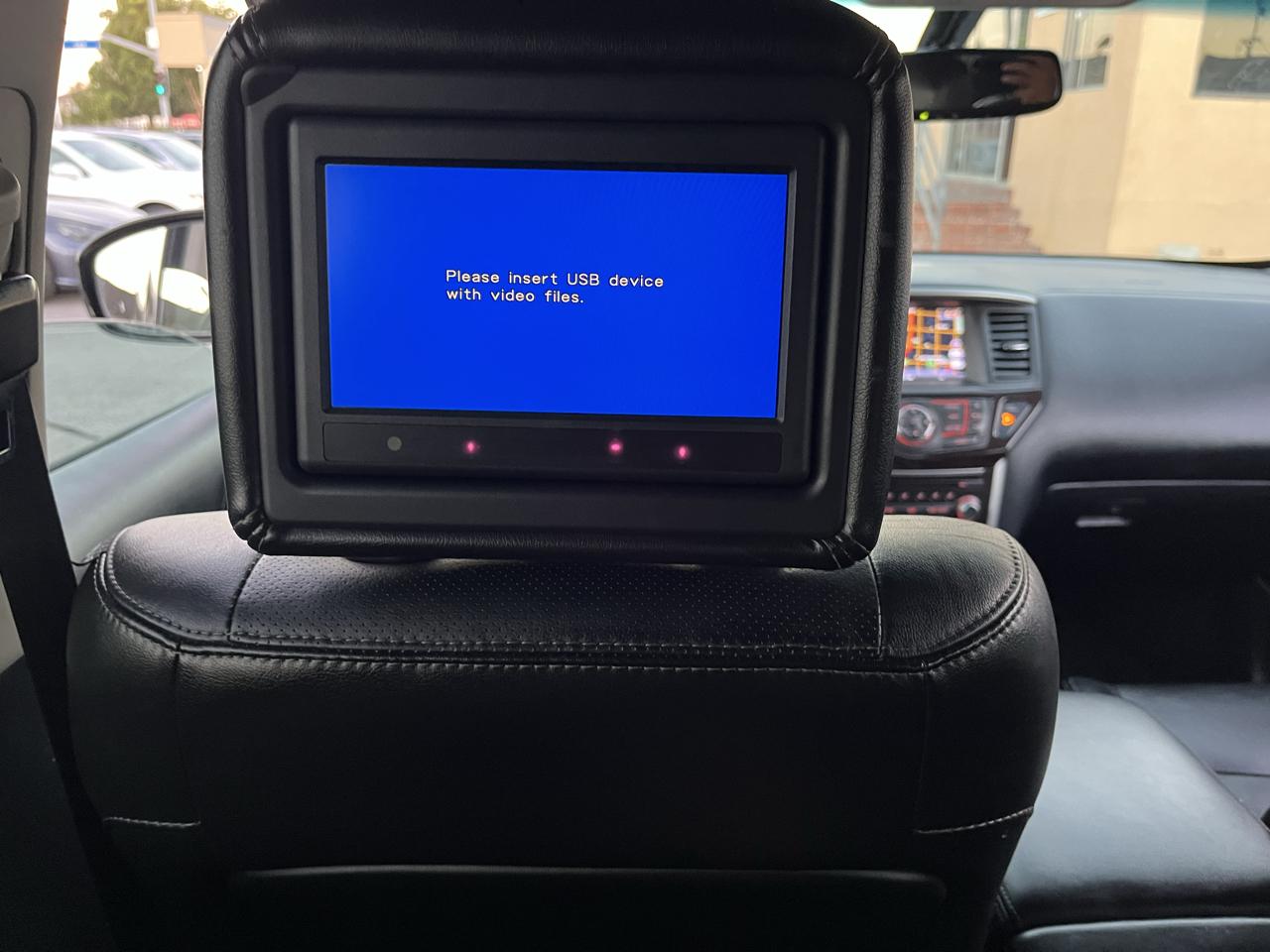 Nissan Pathfinder S 4WD 2014
