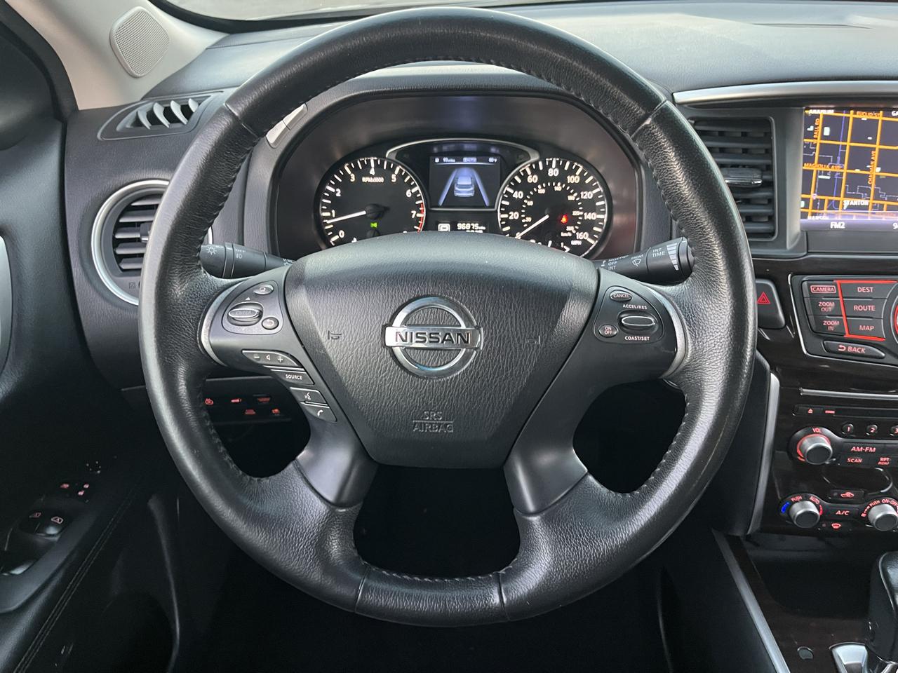 Nissan Pathfinder S 4WD 2014