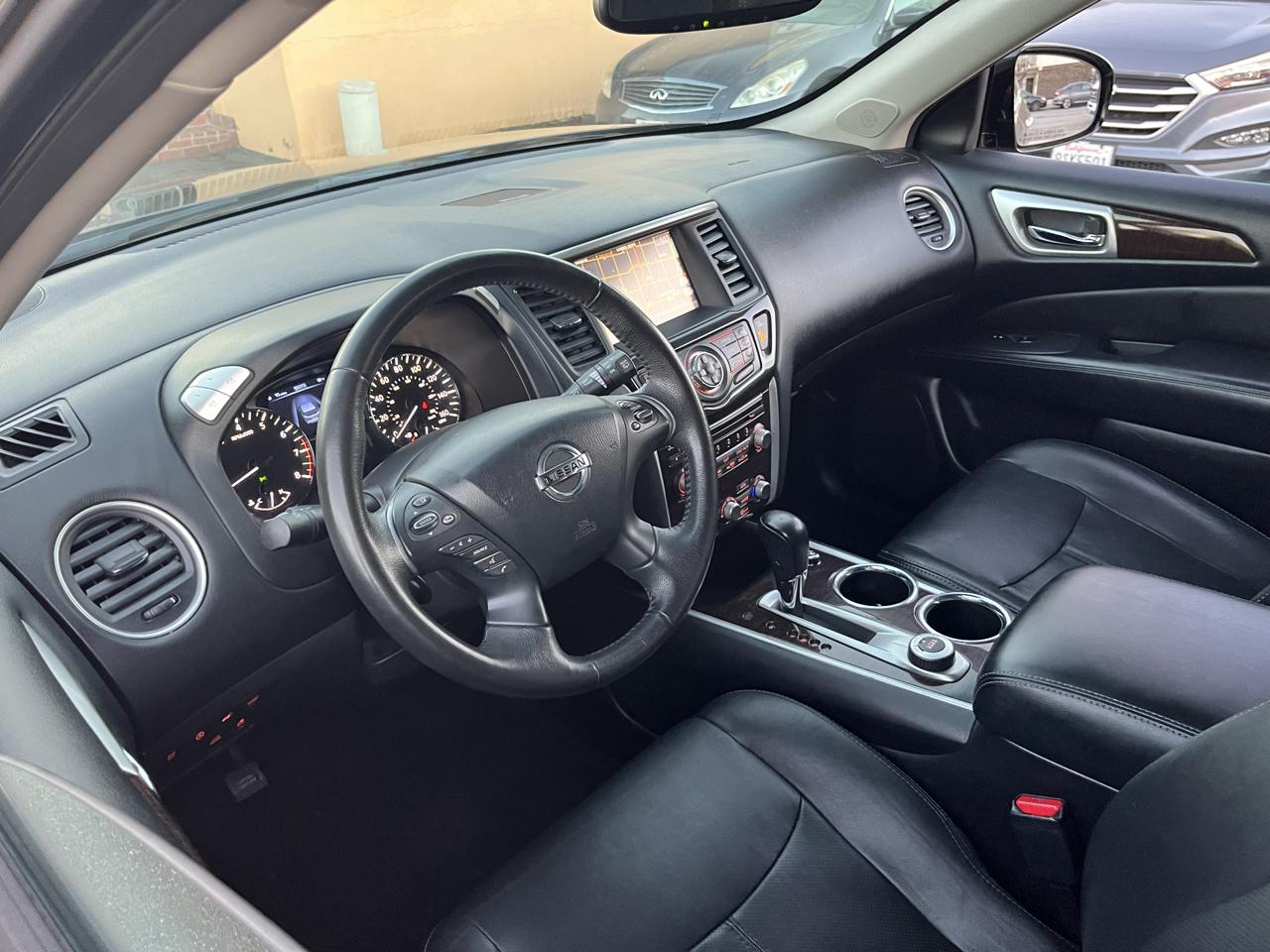Nissan Pathfinder S 4WD 2014