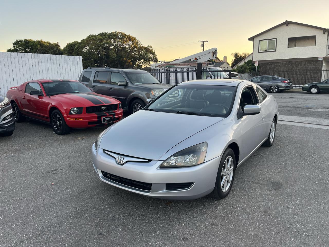 2004 Honda Accord EX V-6 Coupe AT with XM Radio