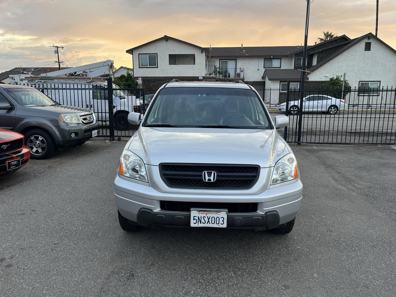 Honda Pilot EX w/ Leather 2005