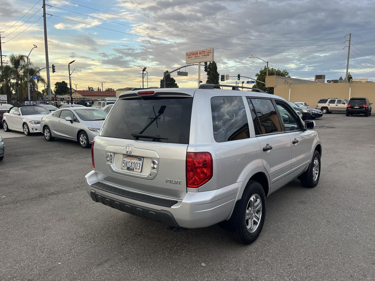 Honda Pilot EX w/ Leather 2005