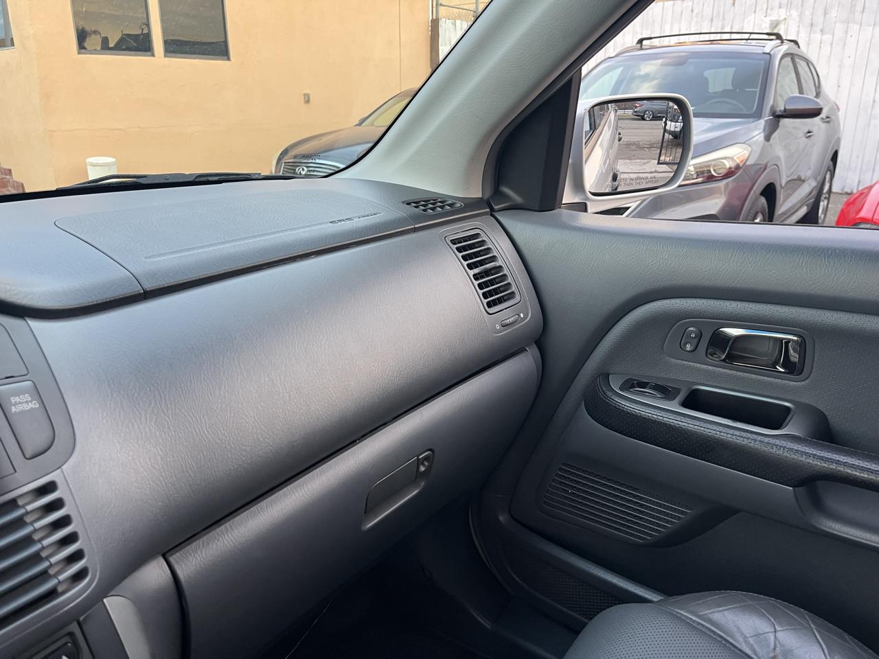 Honda Pilot EX w/ Leather 2005