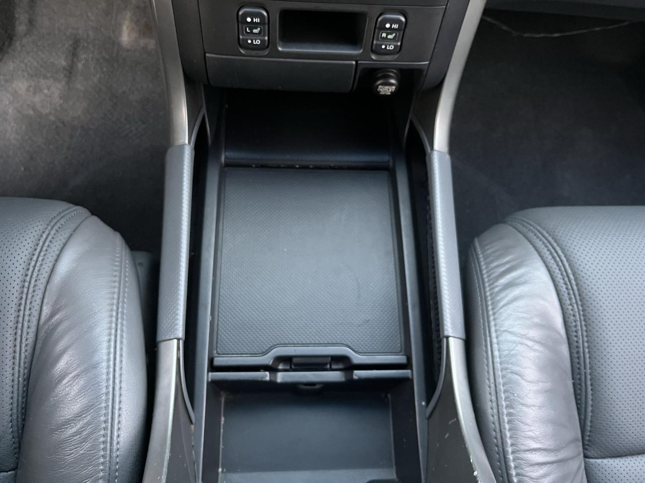 Honda Pilot EX w/ Leather 2005