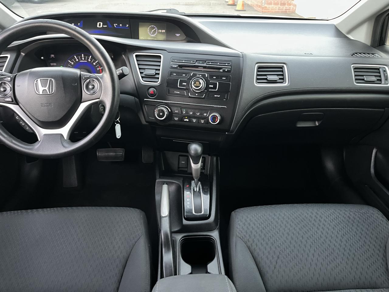 Honda Civic LX Sedan CVT 2015