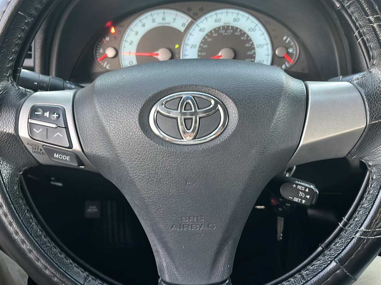 Toyota Camry SE 6-Spd MT 2010