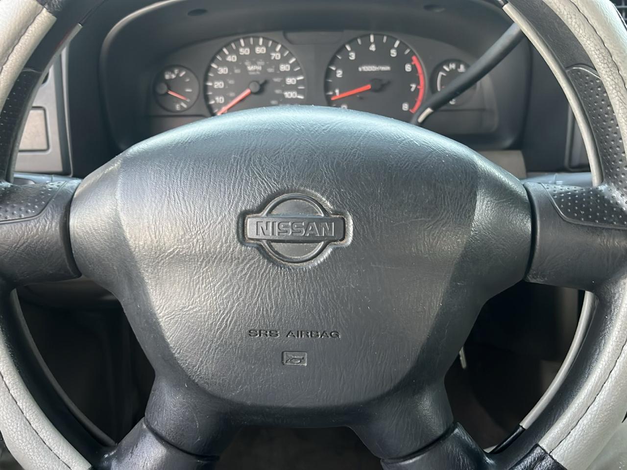 Nissan Frontier XE King Cab 2WD 2001