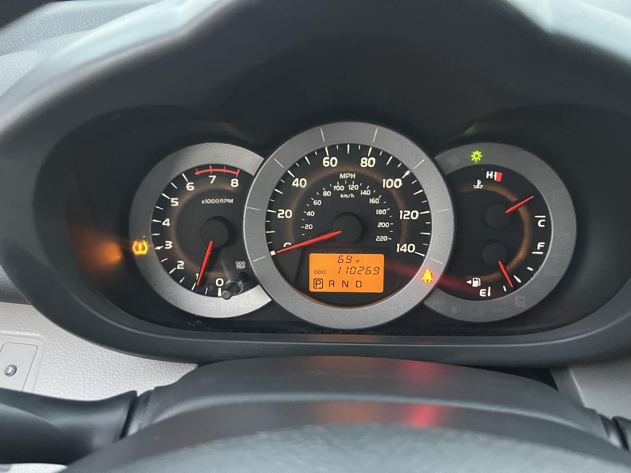 Toyota RAV4 Base I4 2WD 2010