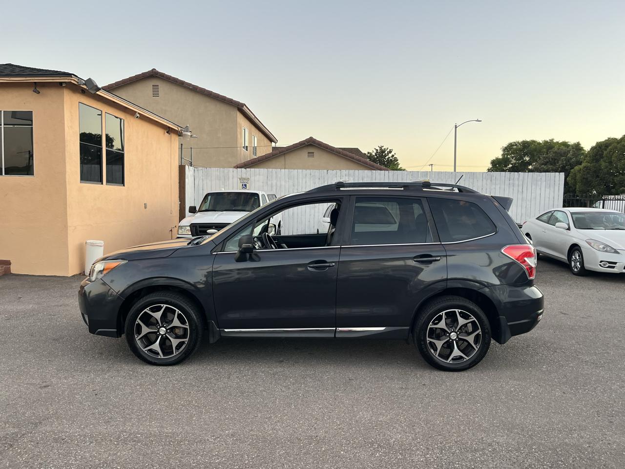 Subaru Forester 2.0XT Touring 2015