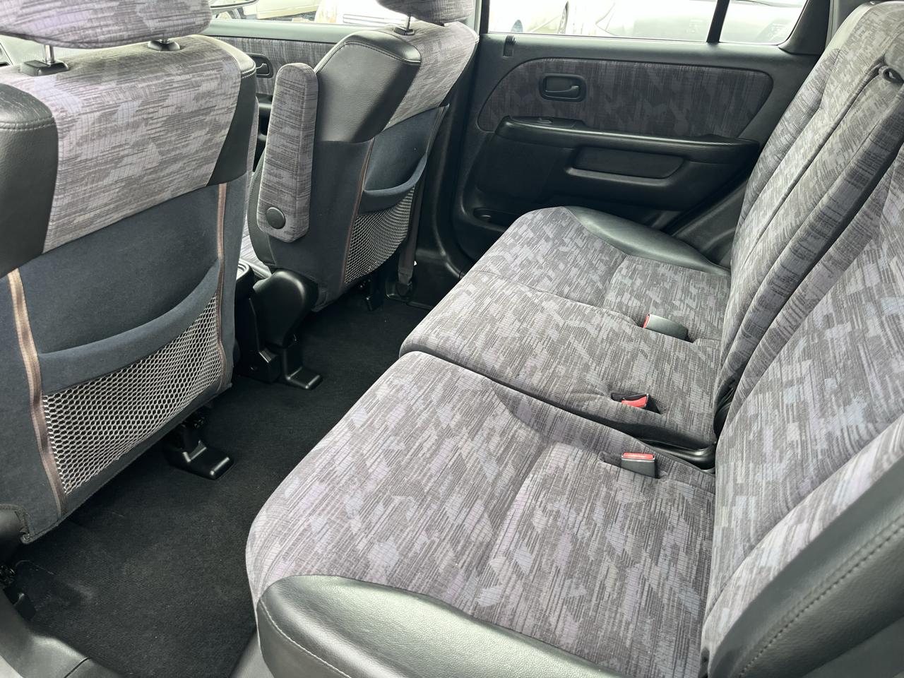 Honda CR-V LX 2WD AT 2004