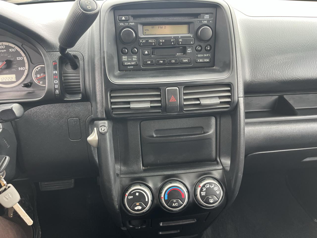 Honda CR-V LX 2WD AT 2004