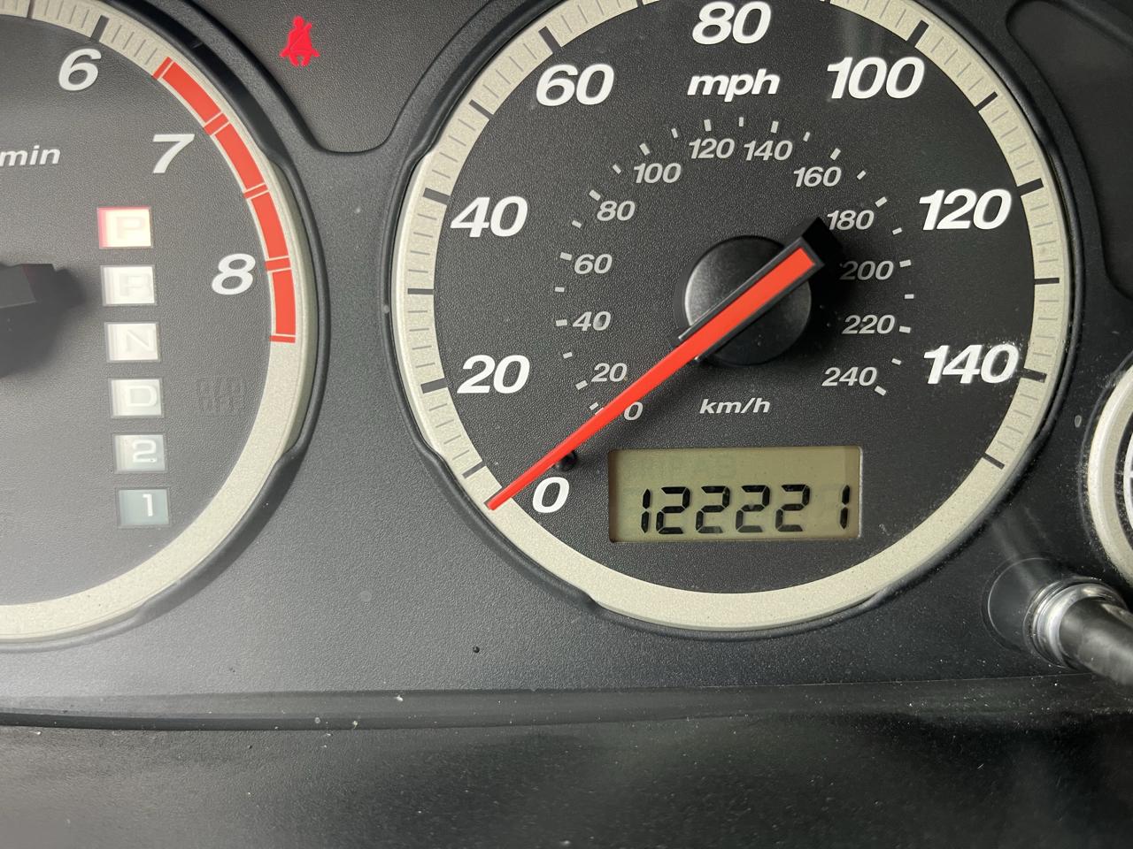 Honda CR-V LX 2WD AT 2004