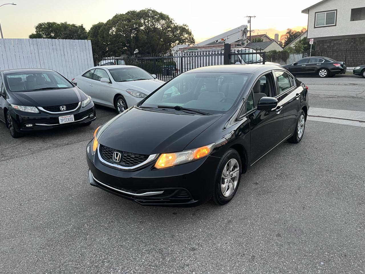 Honda Civic LX Sedan CVT 2014