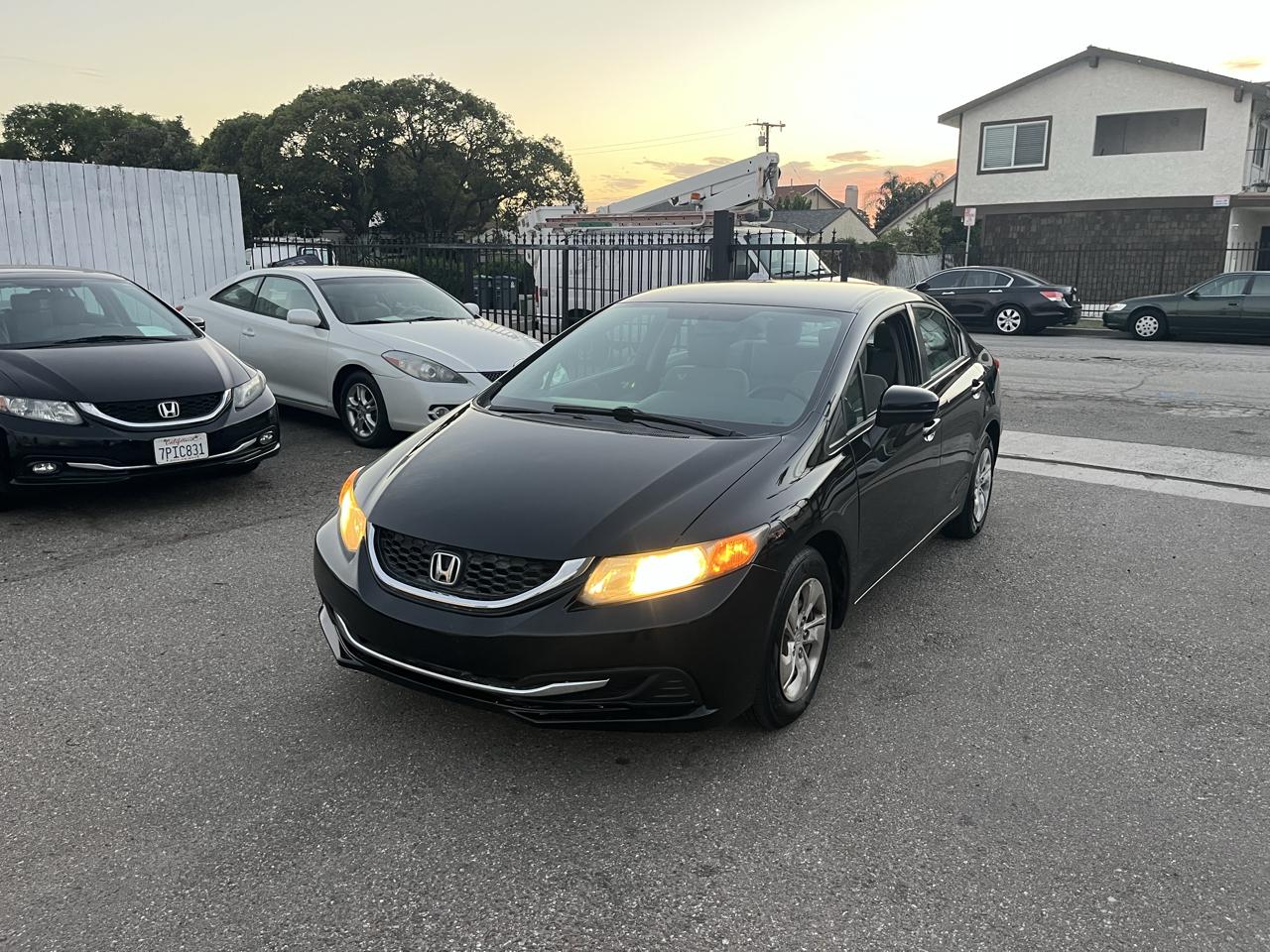 Honda Civic LX Sedan CVT 2014
