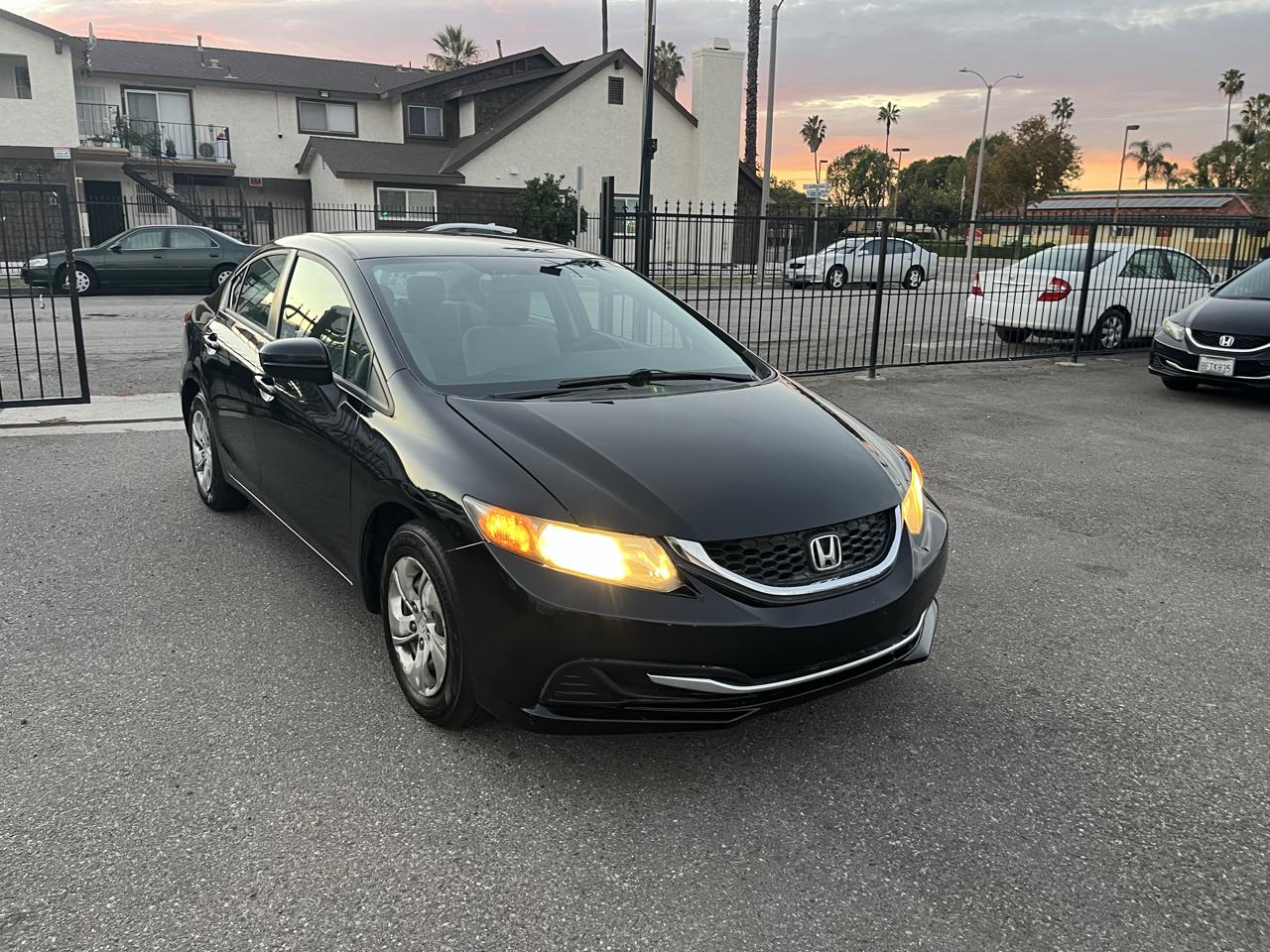Honda Civic LX Sedan CVT 2014