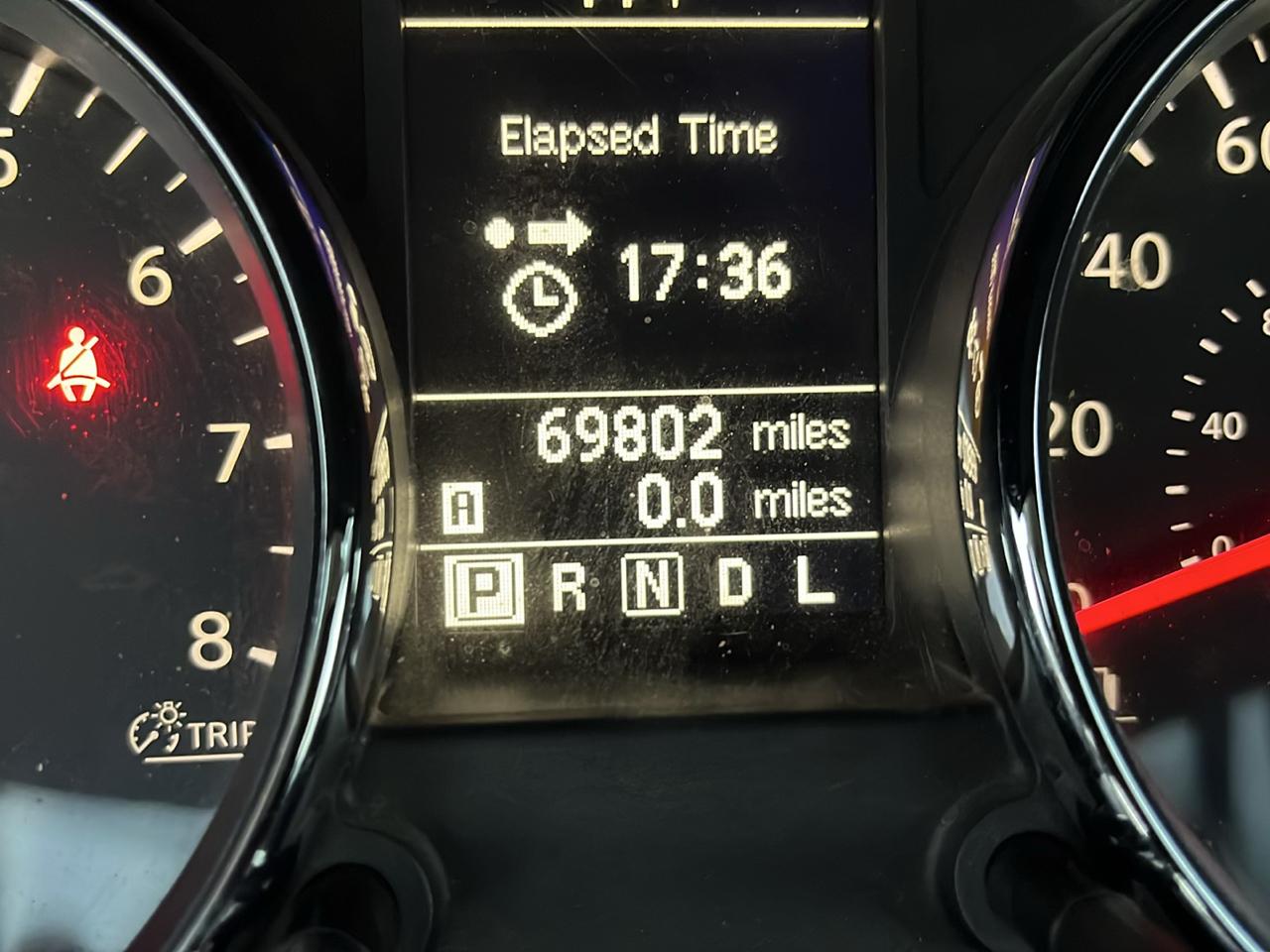 Nissan Rogue S AWD 2011
