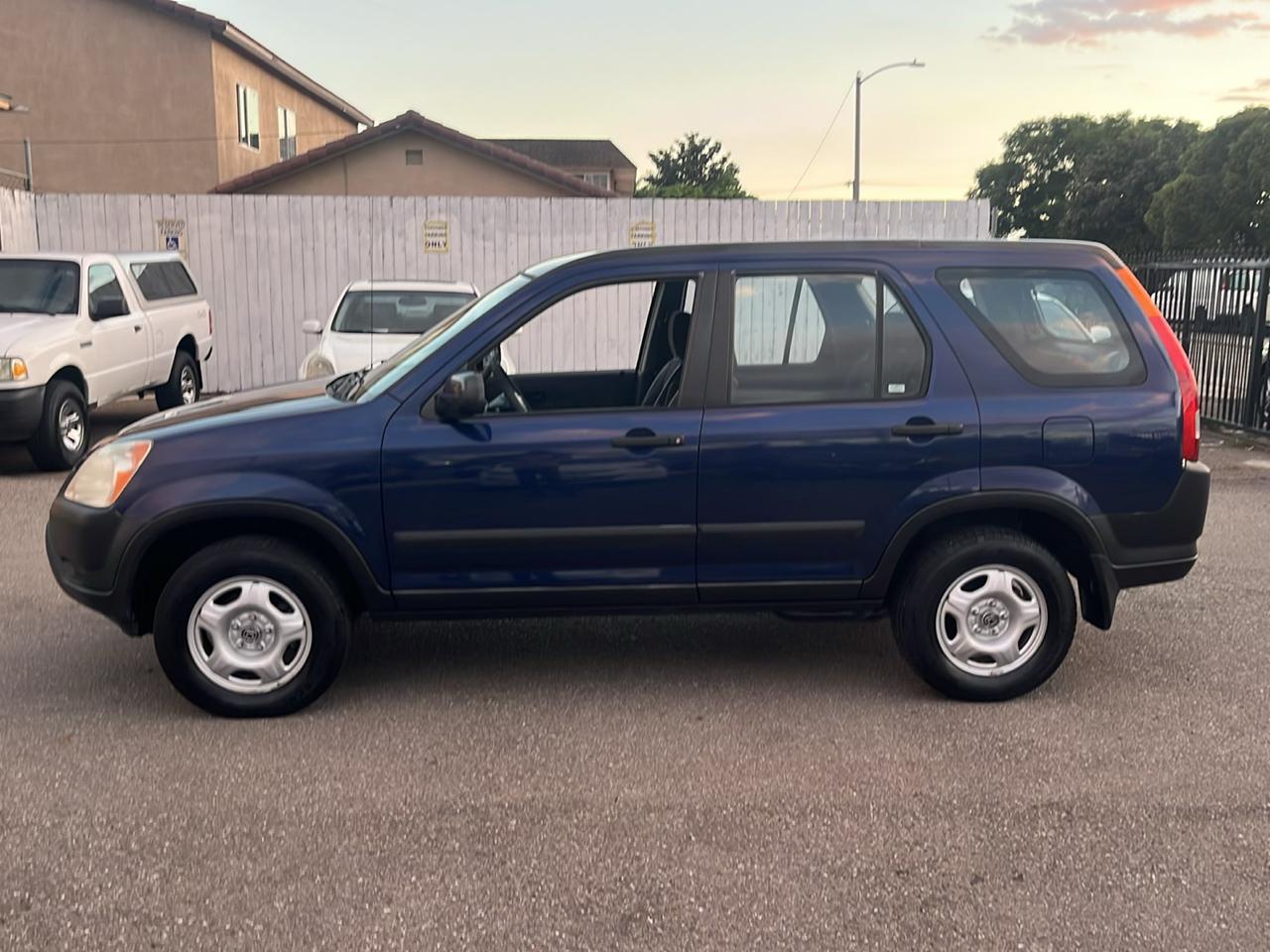 Honda CR-V LX 2WD 2003