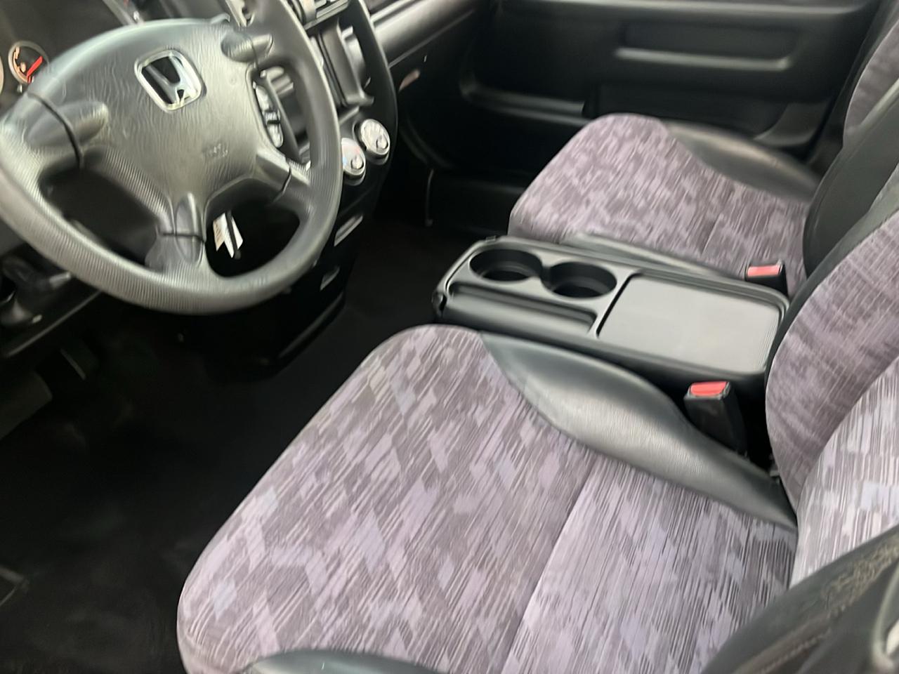 Honda CR-V LX 2WD 2003