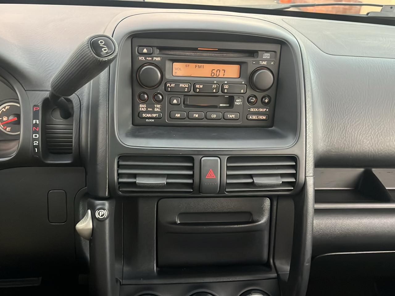 Honda CR-V LX 2WD 2003