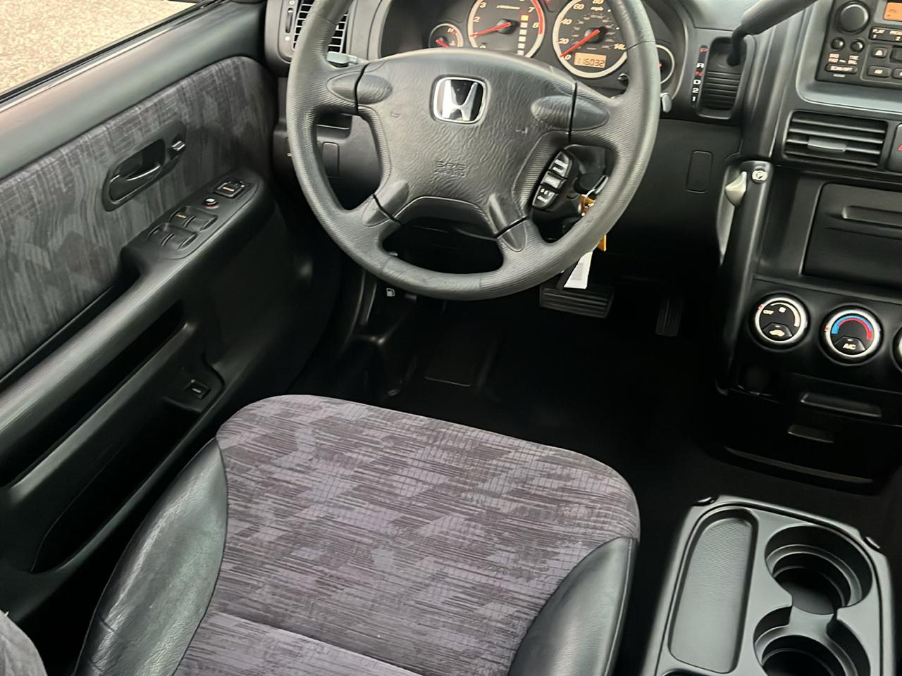 Honda CR-V LX 2WD 2003