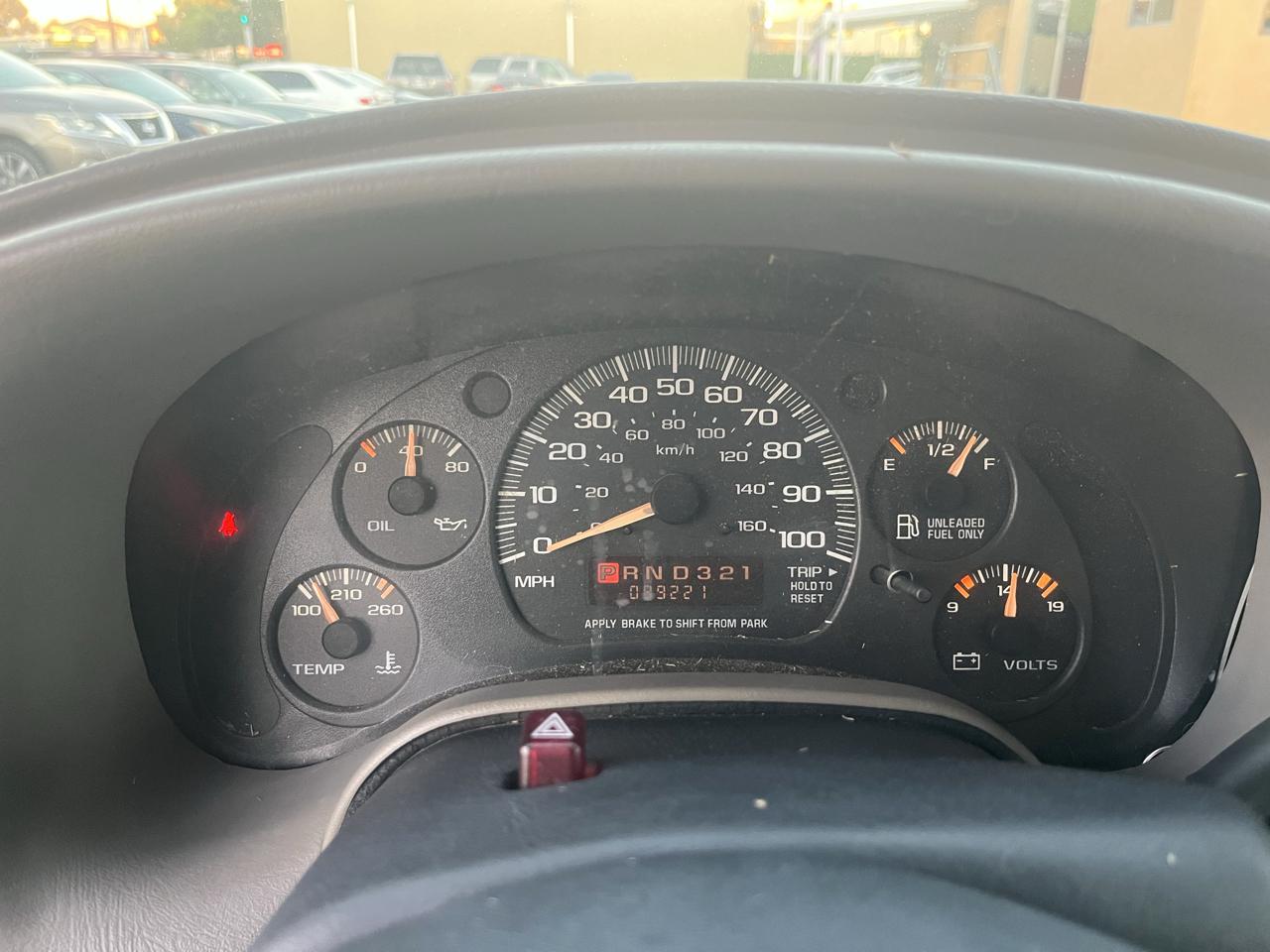 Chevrolet Astro Cargo Van 2WD 2002