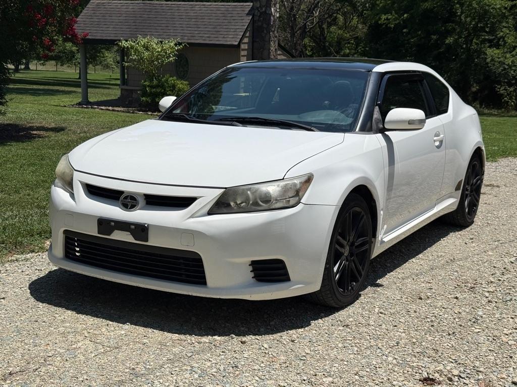2011 Scion tC Sports Coupe 6-Spd AT