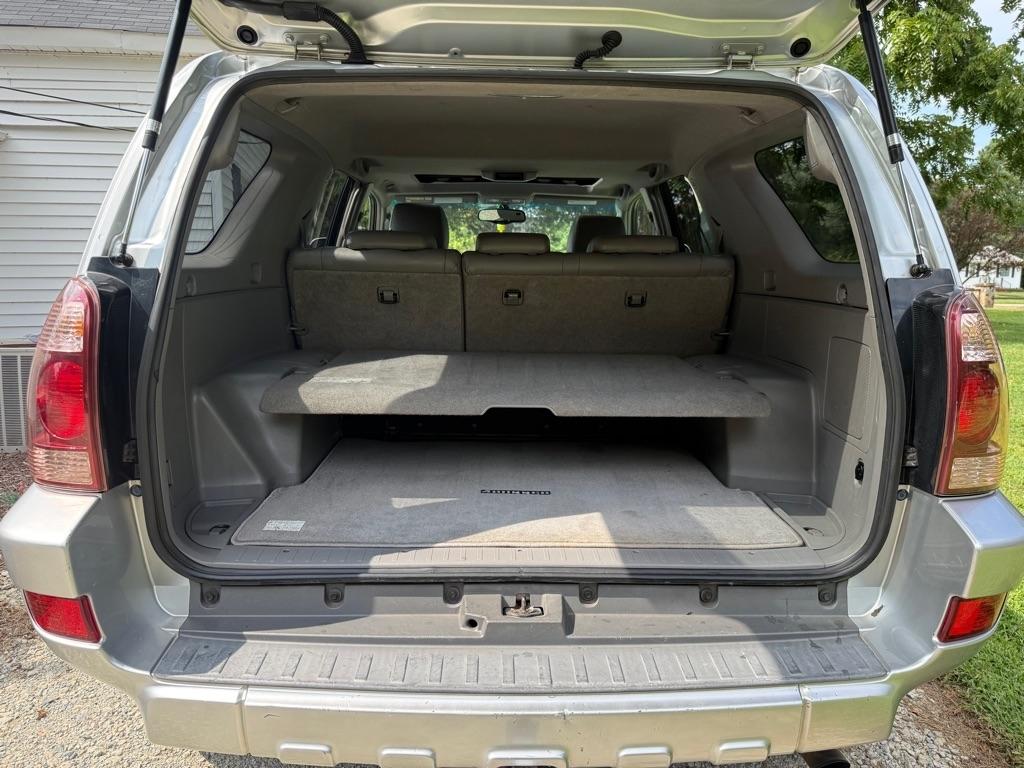 2005 Toyota 4Runner Limited - Photo 8