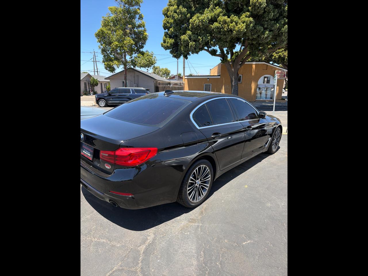 2019 BMW 5-Series 530i