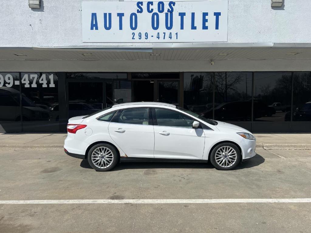 2012 Ford Focus SEL Sedan