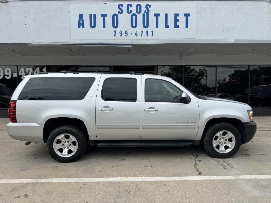 2014 Chevrolet Suburban LT 1500 4WD