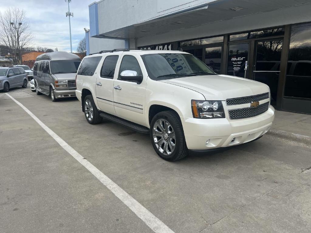 Chevrolet Suburban LTZ 1500 4WD 2012