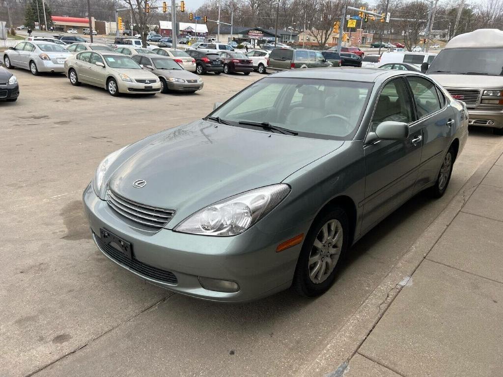 Lexus ES 330 Sedan 2004