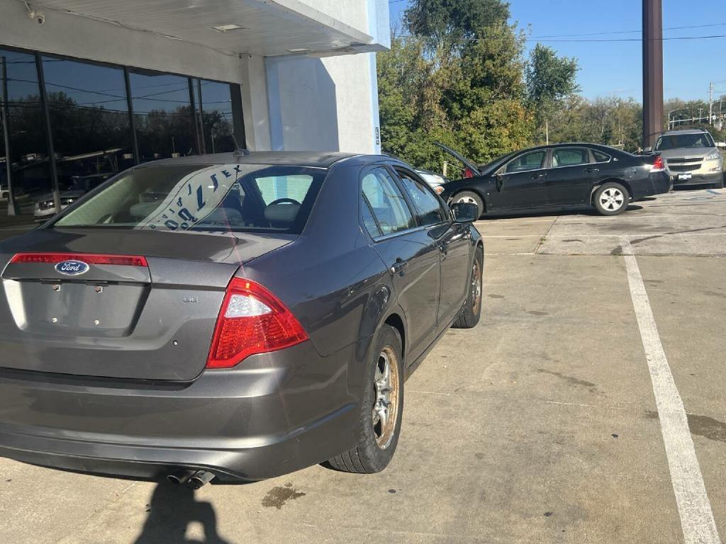 Ford Fusion SE 2010