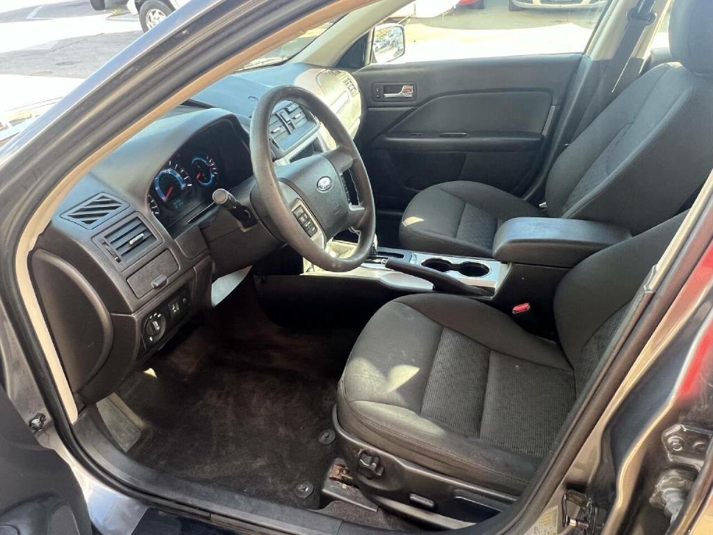 Ford Fusion SE 2010
