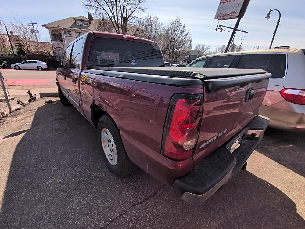 Chevrolet Silverado 1500 LS Crew Cab 2WD 2005