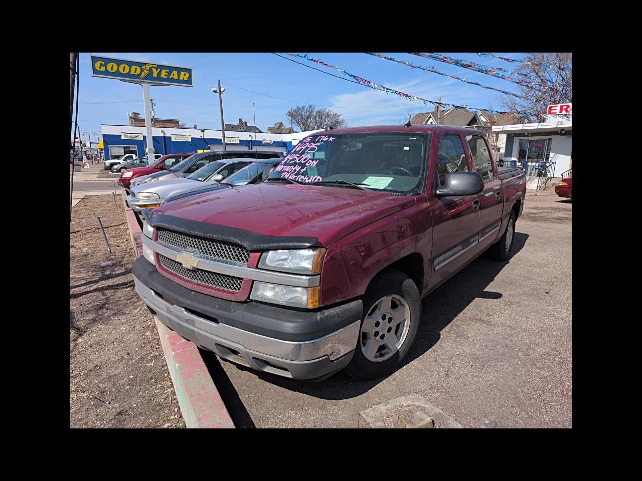 2005 Chevrolet Silverado 1500 LS Crew Cab 2WD