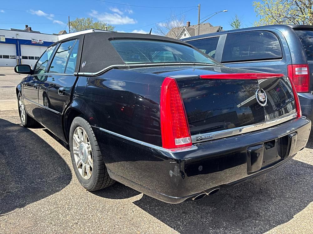 Cadillac DTS Luxury II 2008