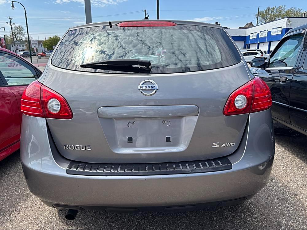 Nissan Rogue S AWD 2009