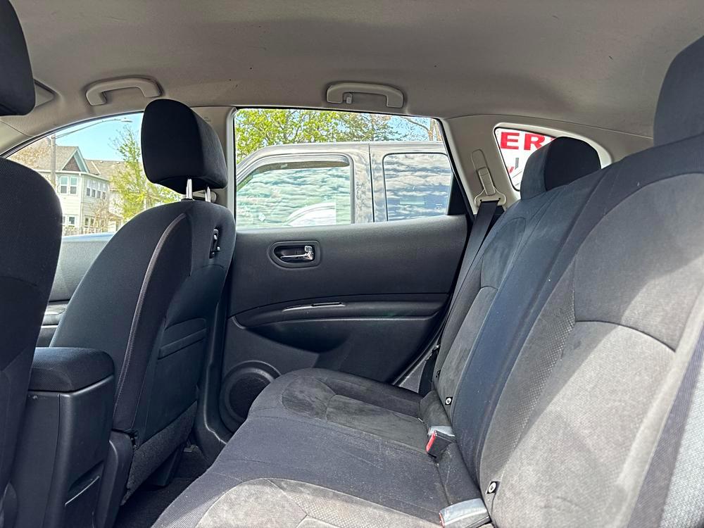 Nissan Rogue S AWD 2009