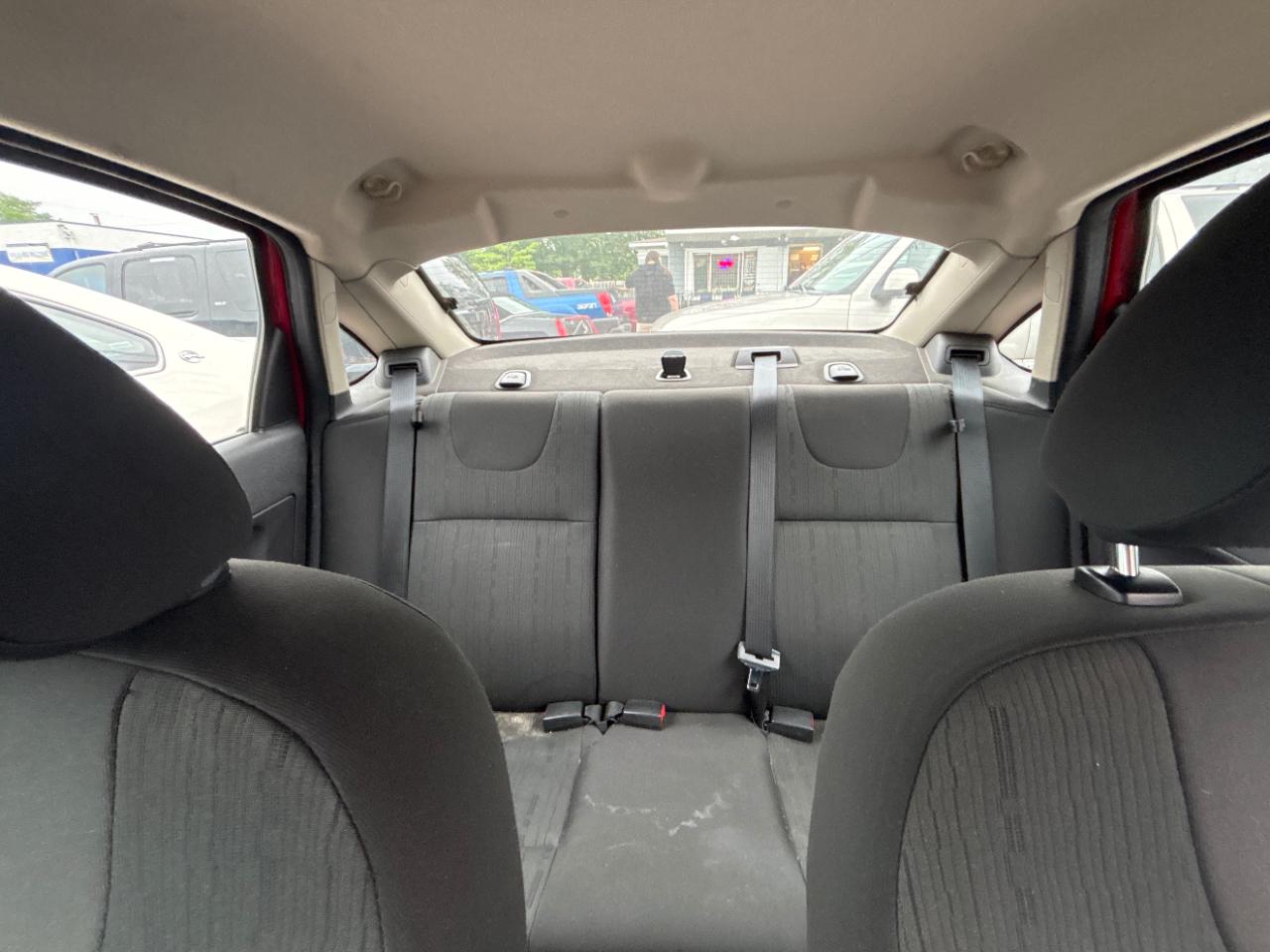 Ford Focus SE Sedan 2008