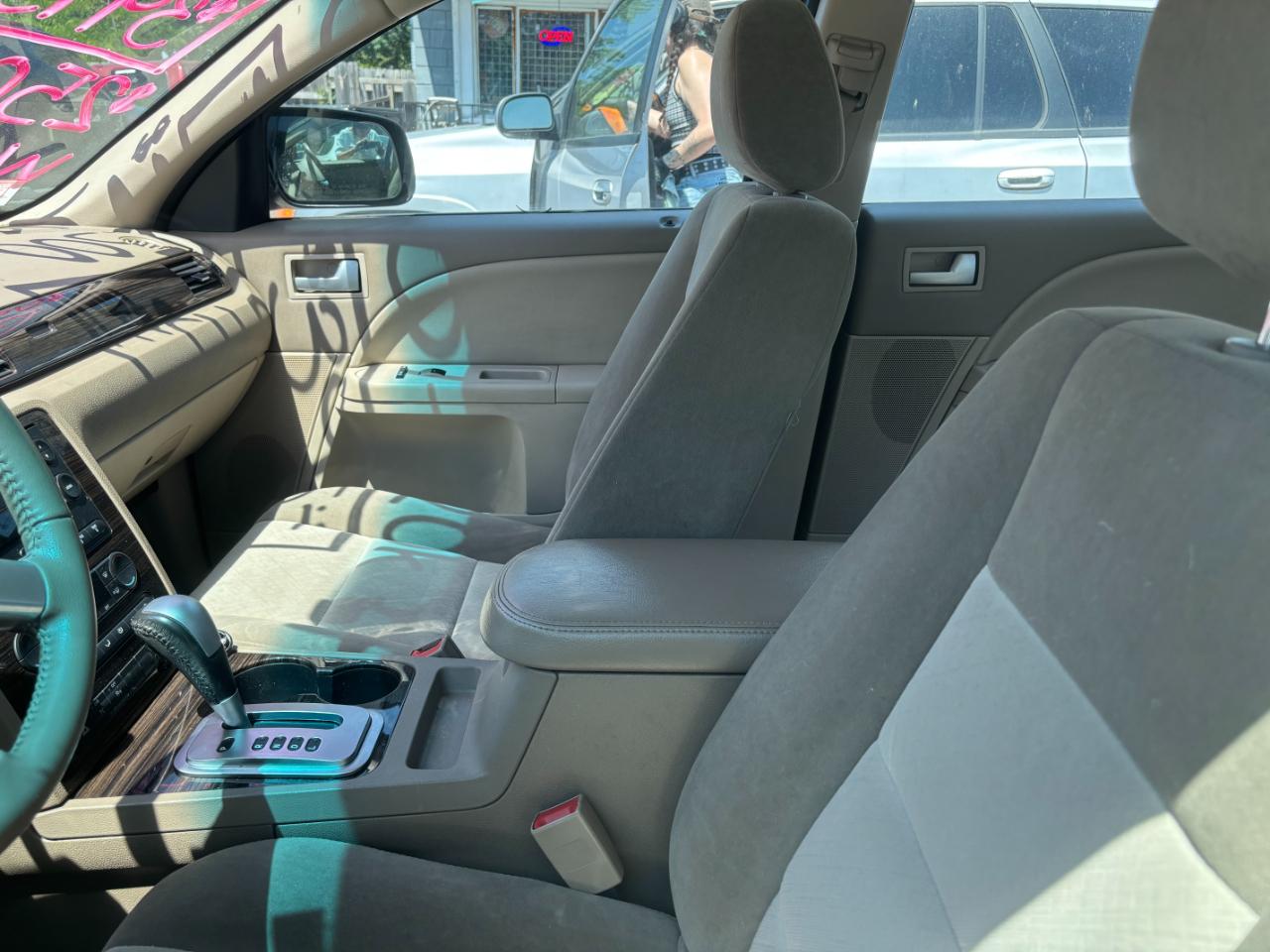 Mercury Montego Base 2007