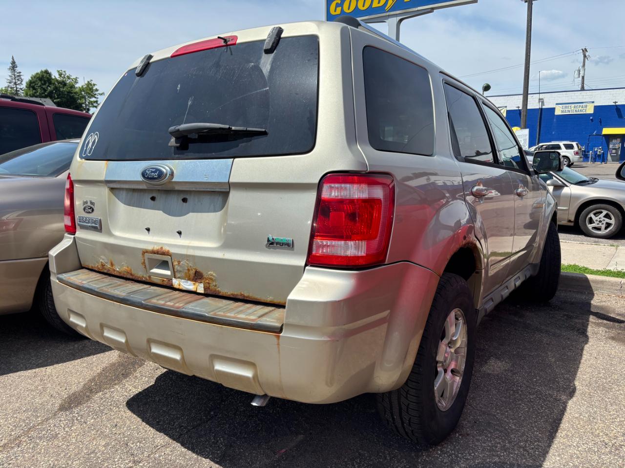 Ford Escape Limited 4WD 2010