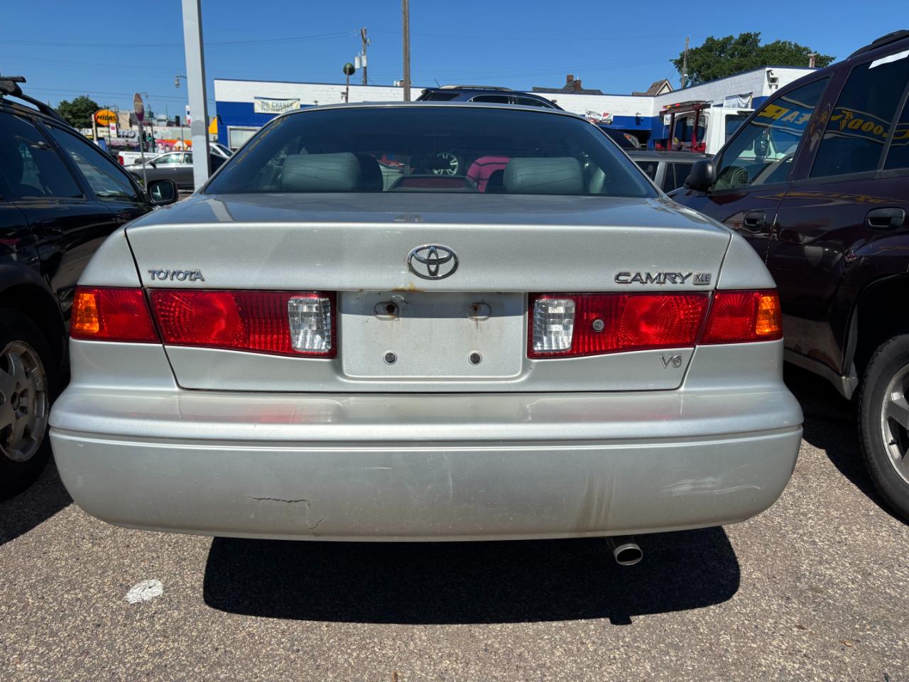 Toyota Camry XLE V6 2000