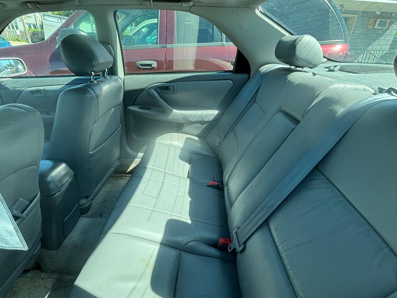 Toyota Camry XLE V6 2000