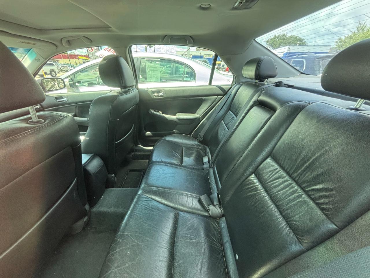 Honda Accord EX V6 sedan AT 2003