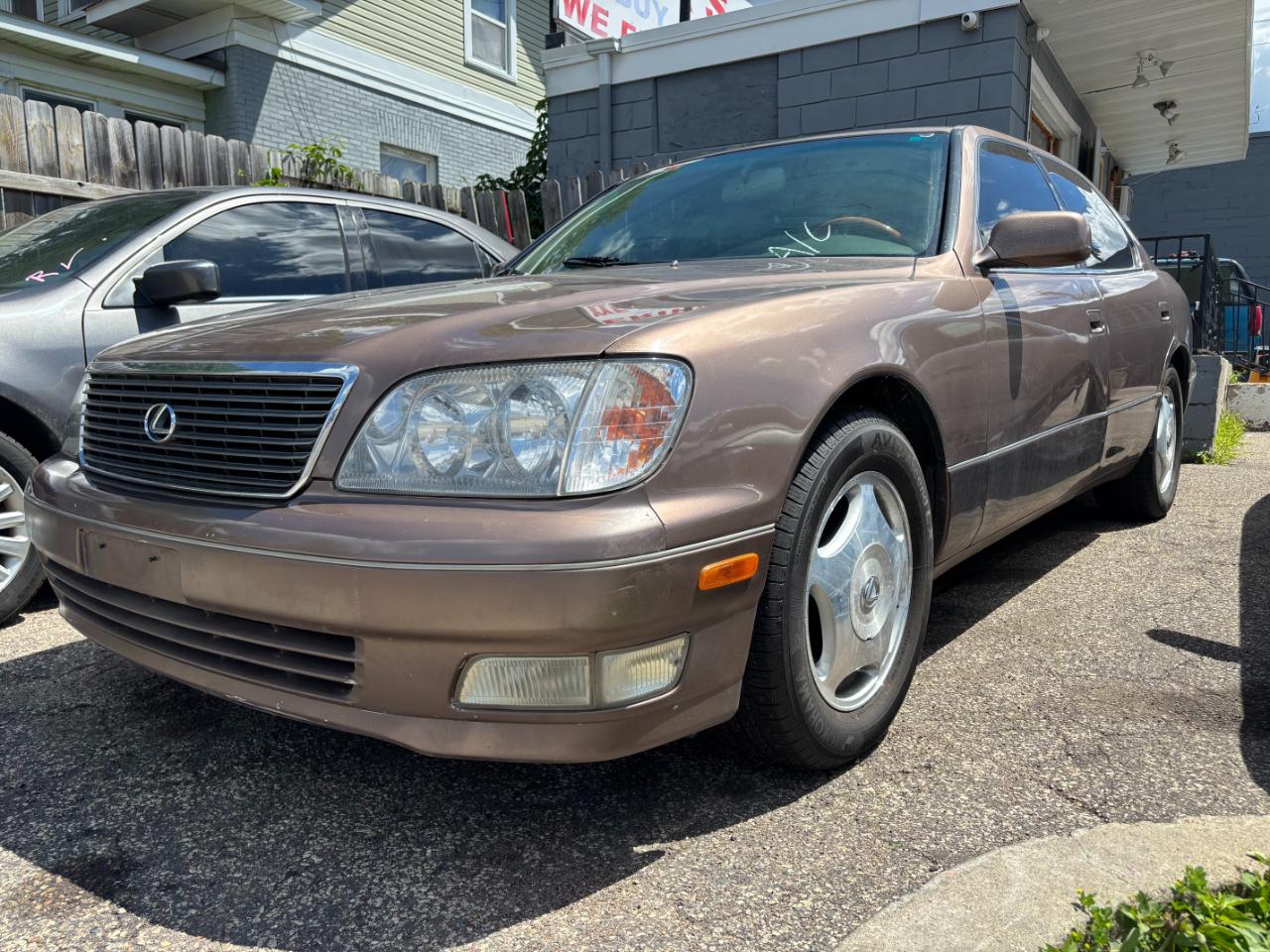1998 Lexus LS 400 Base