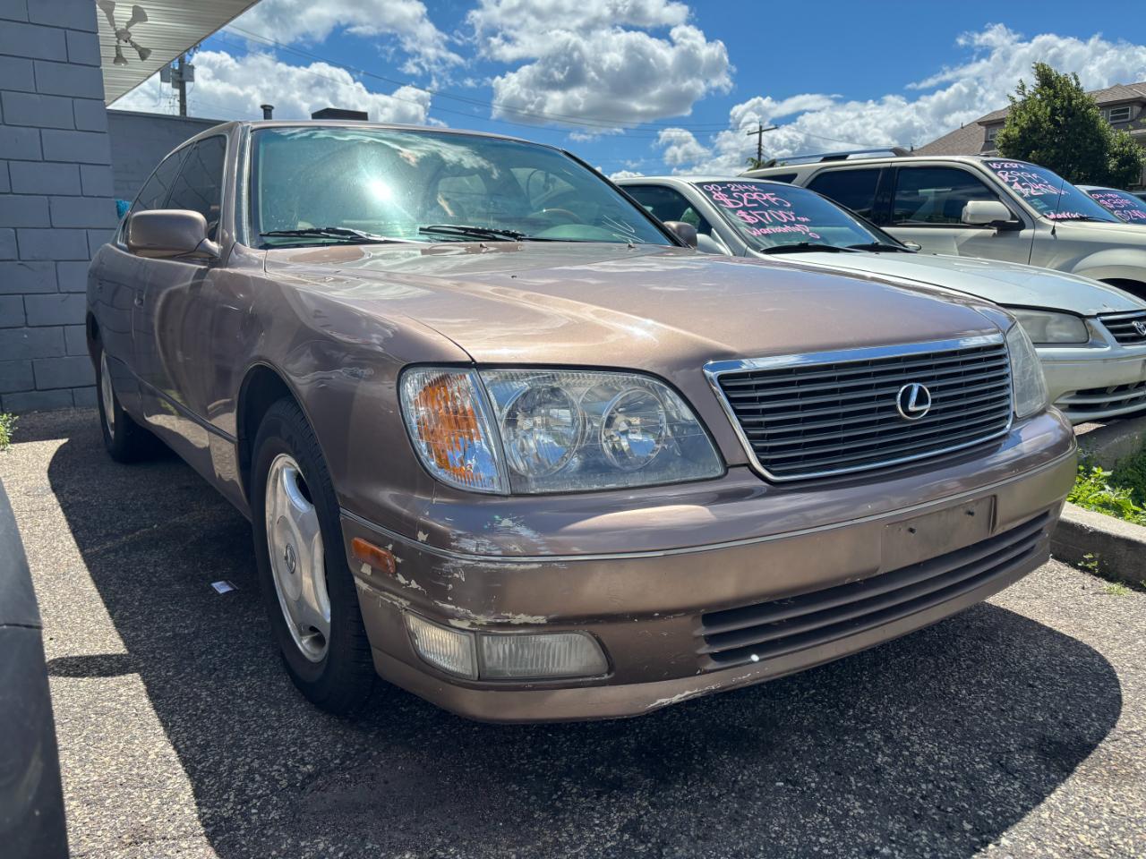 Lexus LS 400 Base 1998