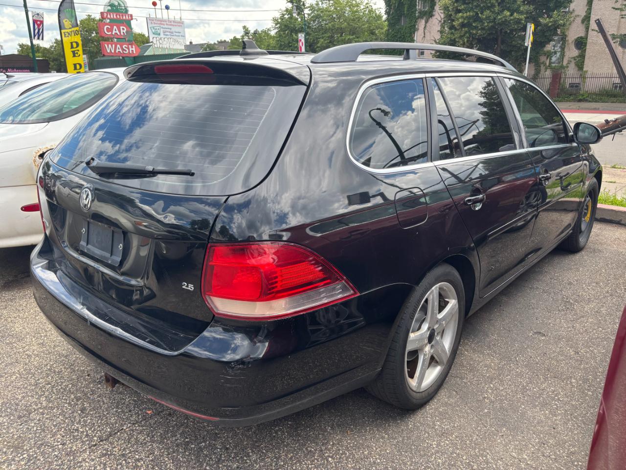 Volkswagen Jetta SportWagen SE 2009